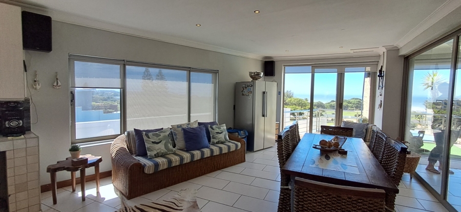 4 Bedroom Property for Sale in Jeffreys Bay Central Eastern Cape